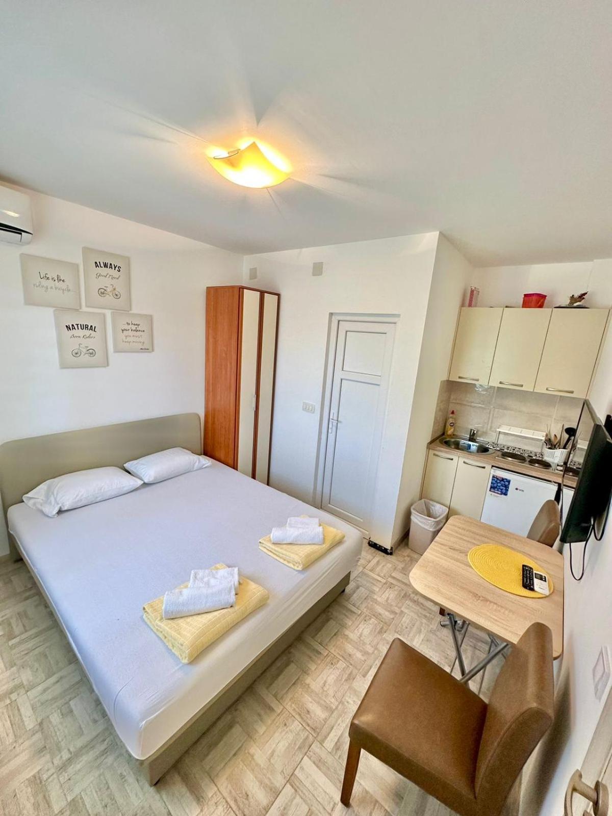 Montenegrina Apartment ブドヴァ エクステリア 写真