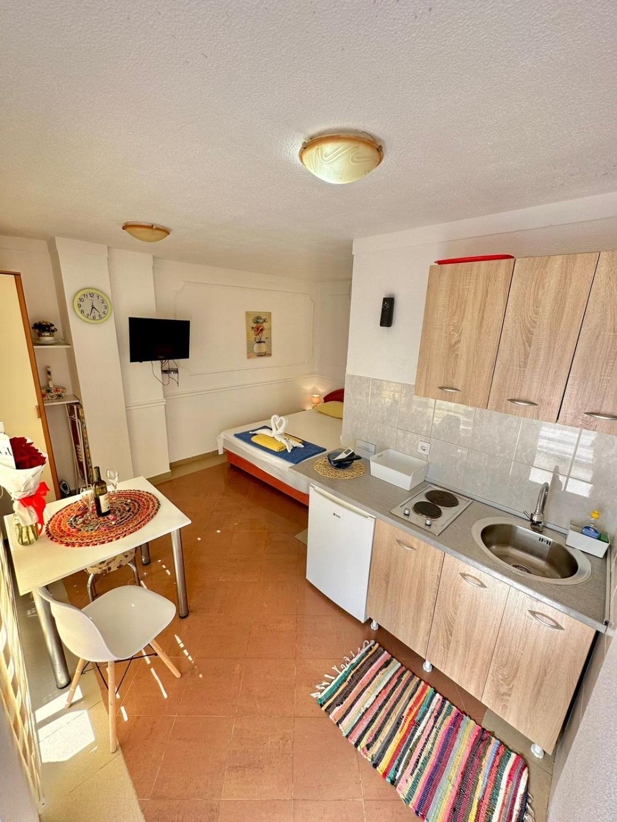 Montenegrina Apartment ブドヴァ エクステリア 写真
